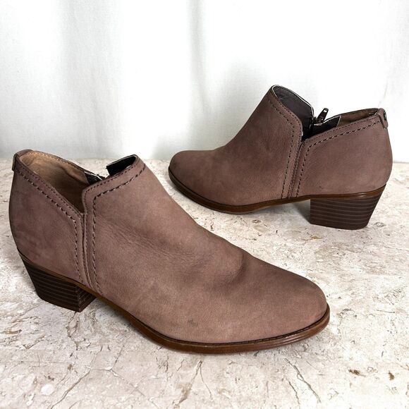 Naturalizer Zarie Ankle Booties 8 M Beige Taupe Leather Shoes Stacked Heel Nice! - Picture 6 of 12